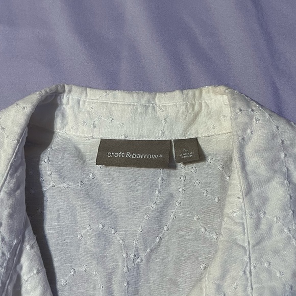 White Button Up Blouse - Picture 3 of 4